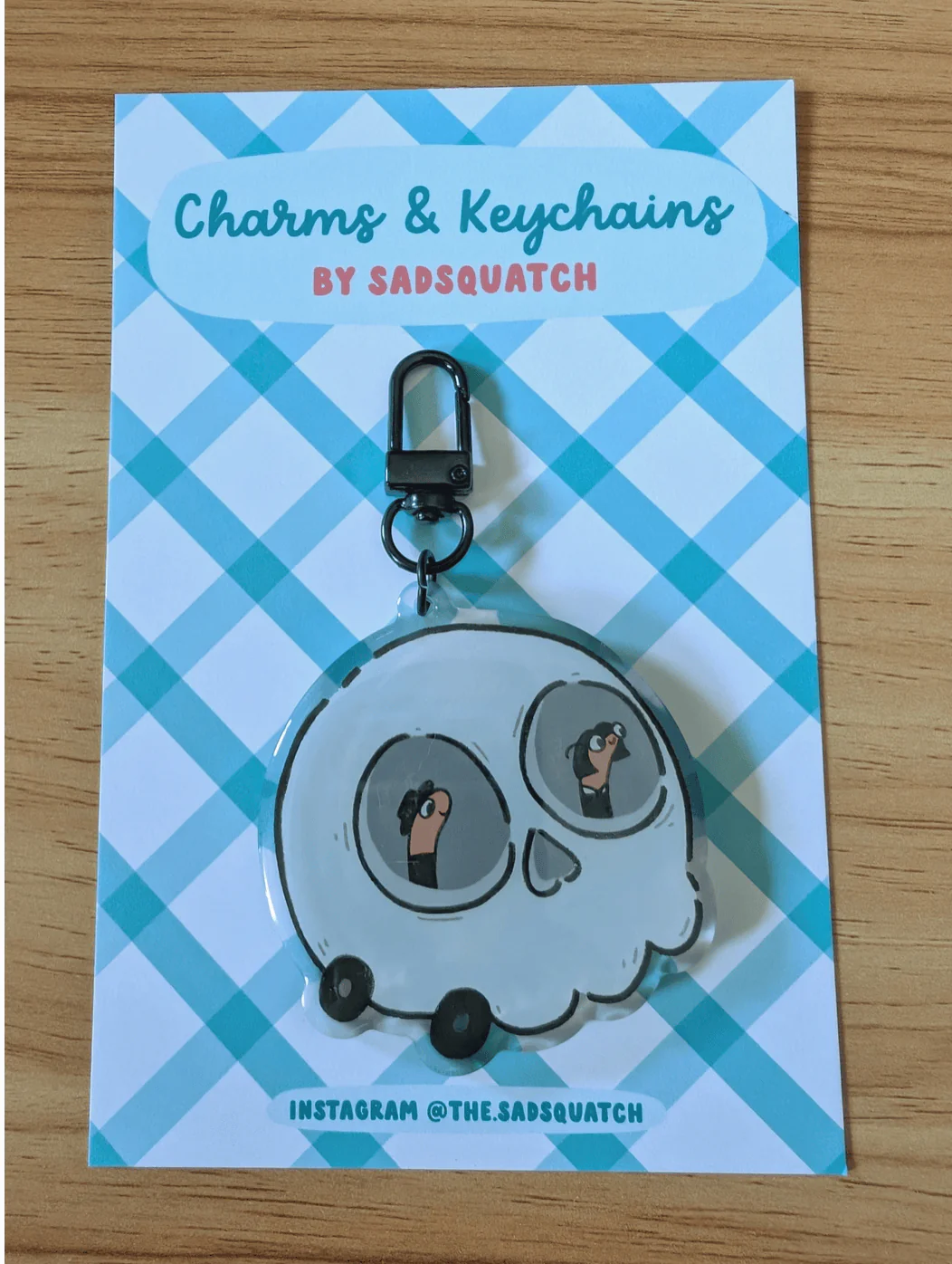 Worms in A Skull Car - Cute Spooky Charm Keychain